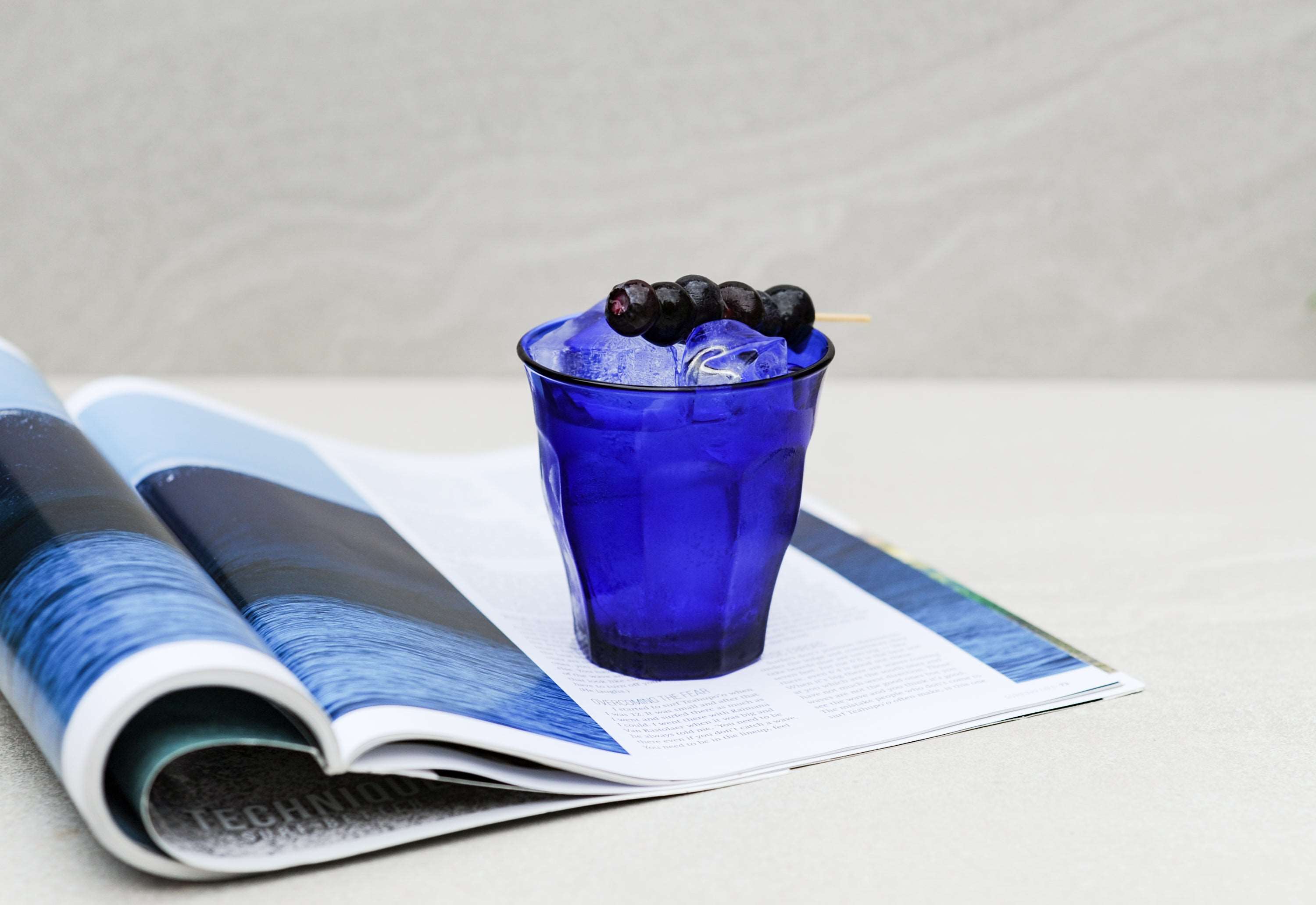 Duralex Le Picardie verre de table coloré bleu saphir